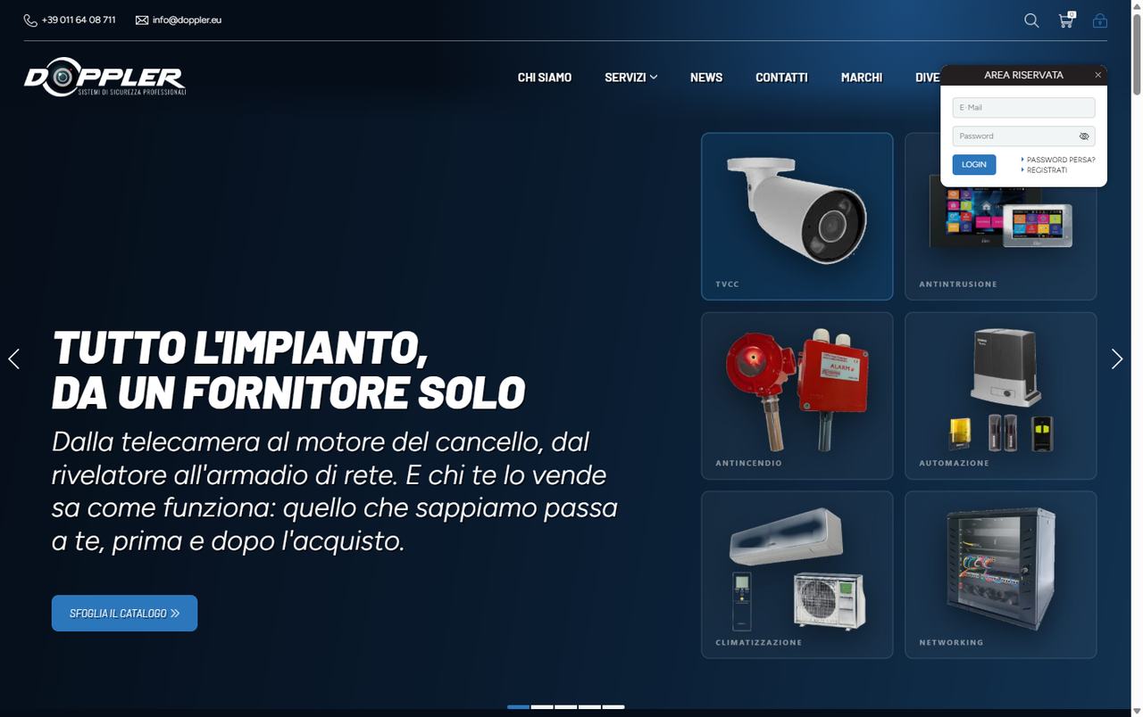 Il lucchetto apre LOGIN, PASSWORD PERSA? e REGISTRATI